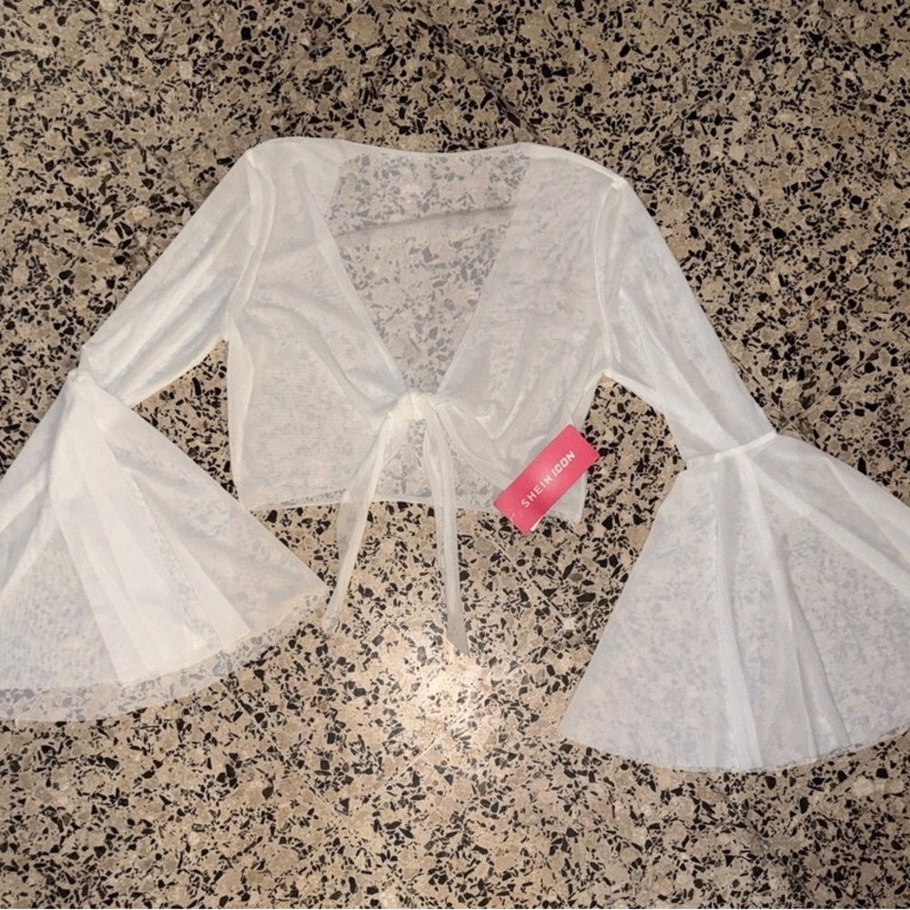 SHEIN White Lace Bell Sleeve Chemise